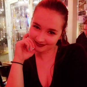 Meet your Posher, Christine